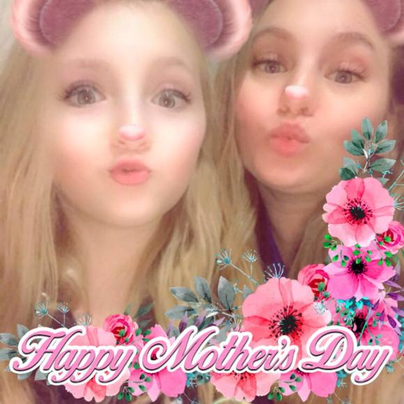 Meet your Posher, Sarah - Picture 1 of 1